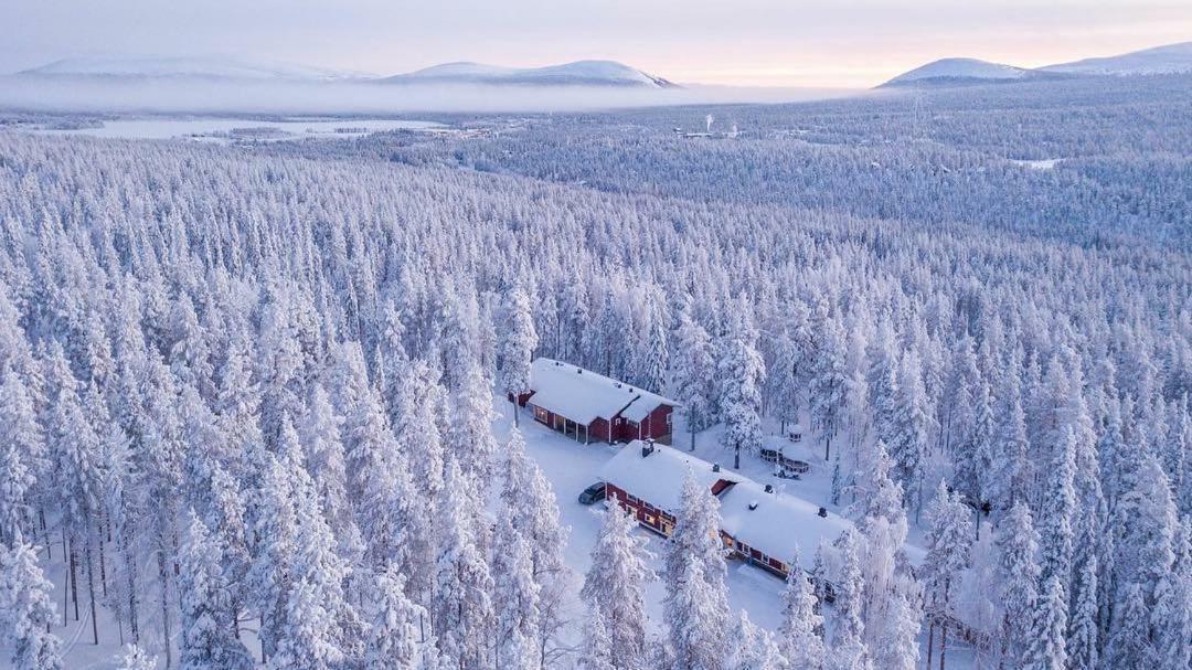 Kuerkievari Kuerhostel Äkäslompolo Exteriör bild